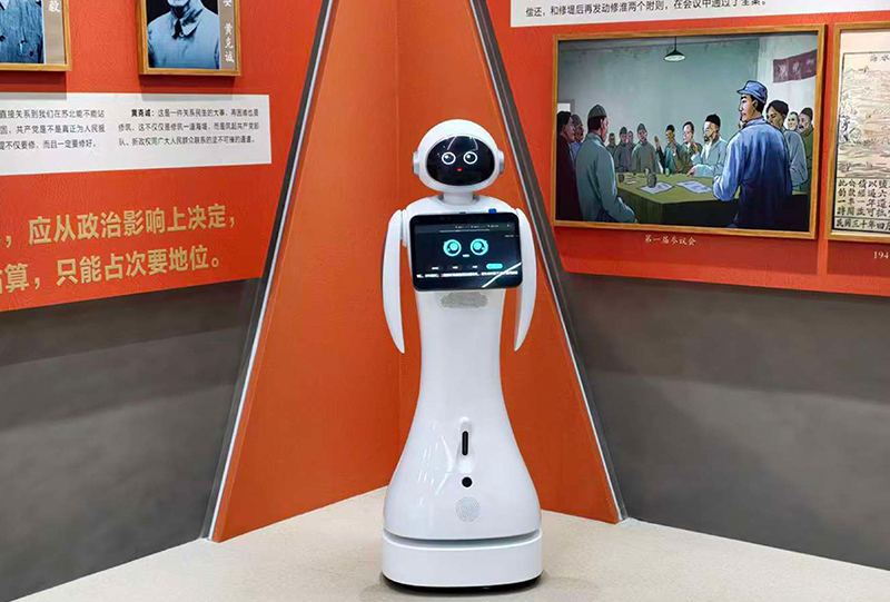 【科梦奇】迎宾机器人小鱼二代:亮相盐城宋公堤主题文化展陈馆,科技赋能红色记忆 【科梦奇】迎宾机器人小鱼二代:亮相盐城宋公堤主题文化展陈馆,科技赋能红色记忆